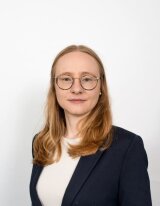 Dr. Barbara Beyer