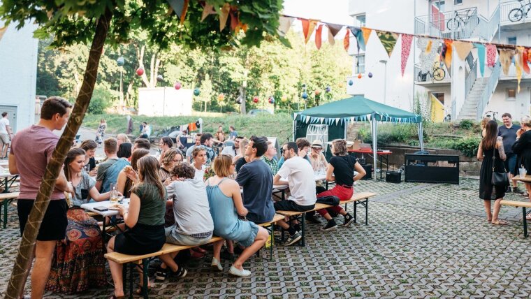 Studenten feiern Sommerparty